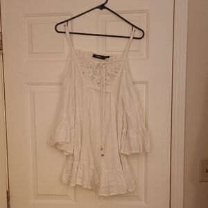 Elegant White Lace Detail Women's Top